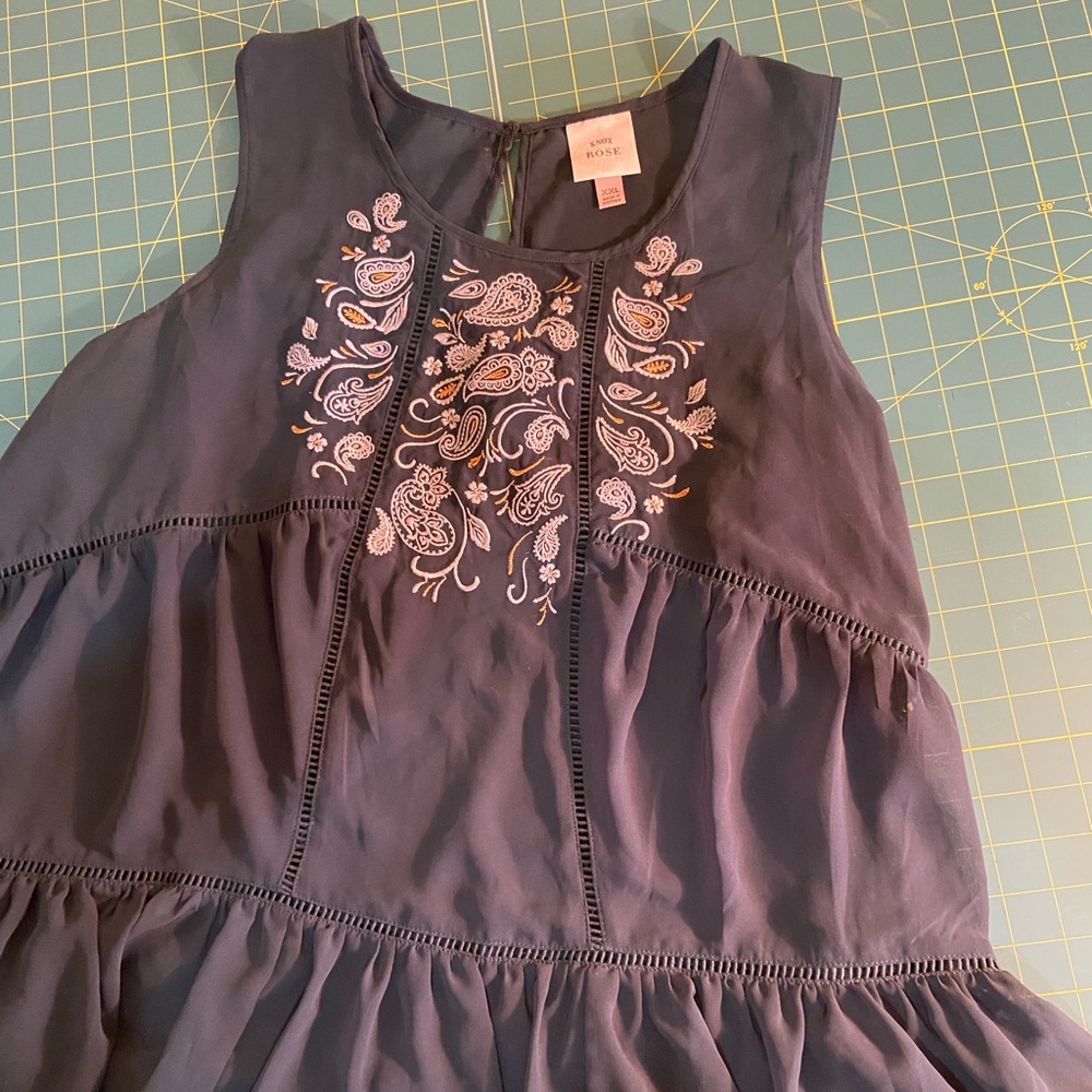 Knox Rose hunter green blouse